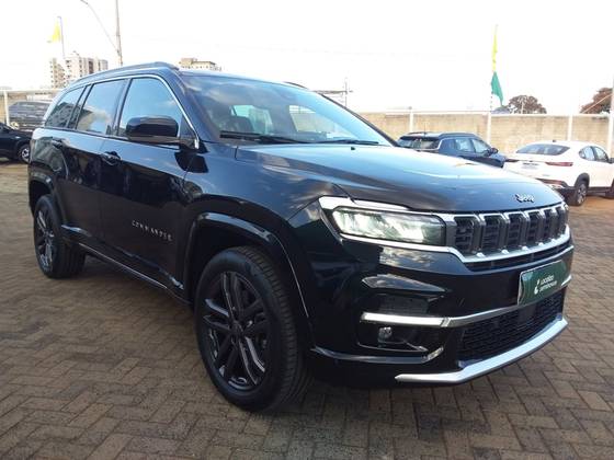 JEEP COMMANDER 2.0 HURRICANE 4 TURBO GASOLINA OVERLAND AT9